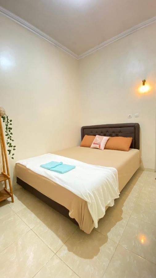 Et Malio Stay & Travel Malioboro Pusat Kota Yogyakarta Dış mekan fotoğraf