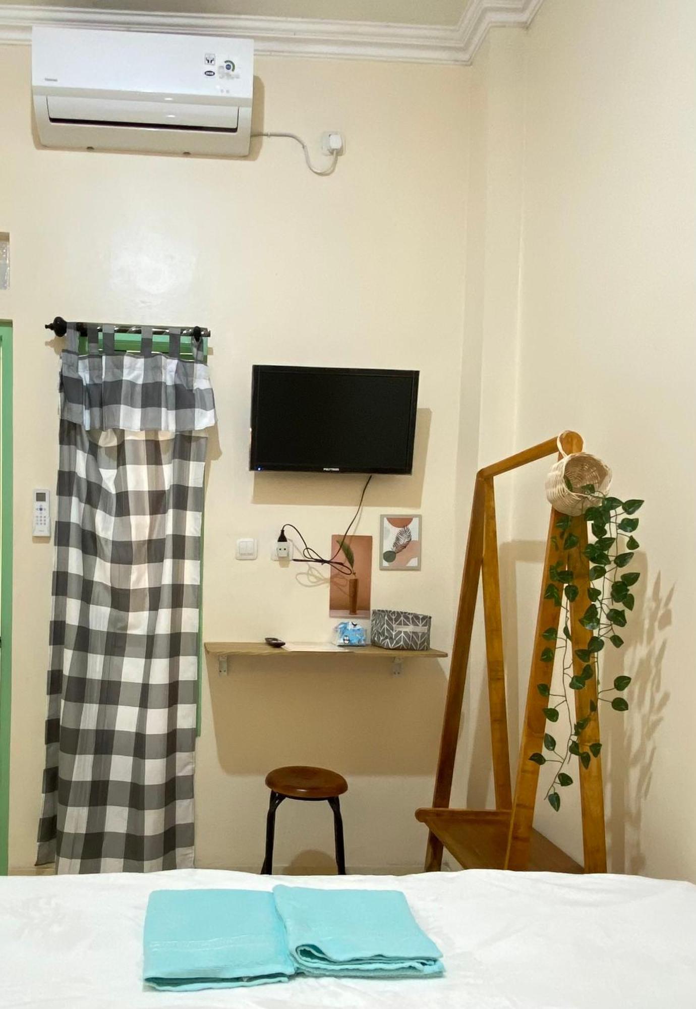 Et Malio Stay & Travel Malioboro Pusat Kota Yogyakarta Dış mekan fotoğraf